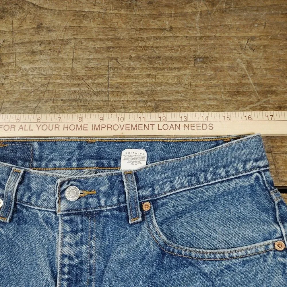 Vintage Levi’s 505 Regular Fit 34 x 29 Denim Blue 1990's Straight Leg 100% Cotto
